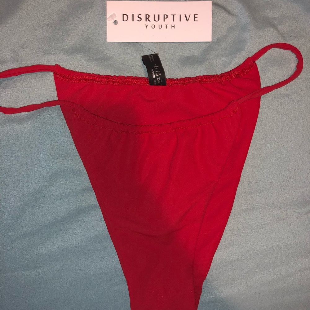 Bikini bottoms